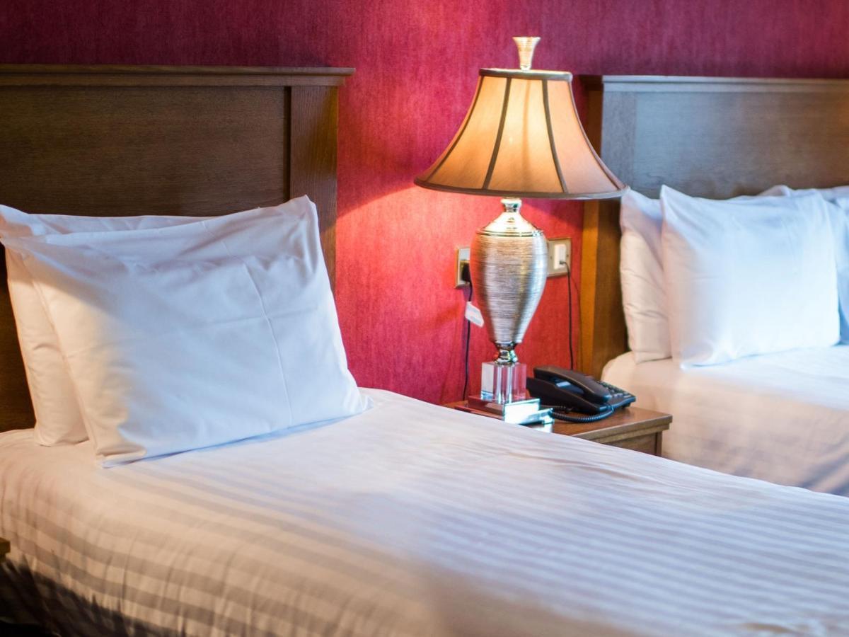 O'Neill Arms Hotel Toome Екстер'єр фото